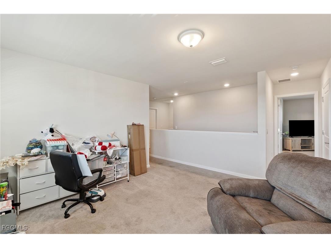 10804 Firebush Circle North Fort Myers FL 33917 2025021833 image14