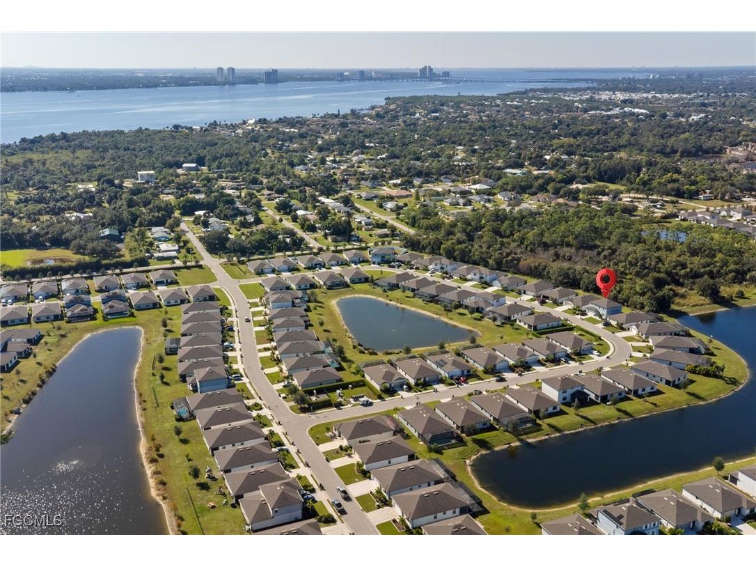10804 Firebush Circle North Fort Myers FL 33917 2025021833 image23