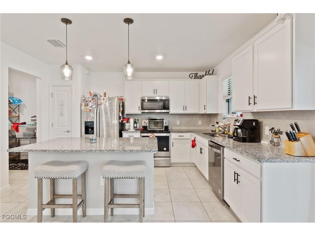 10804 Firebush Circle North Fort Myers FL 33917 2025021833 image6