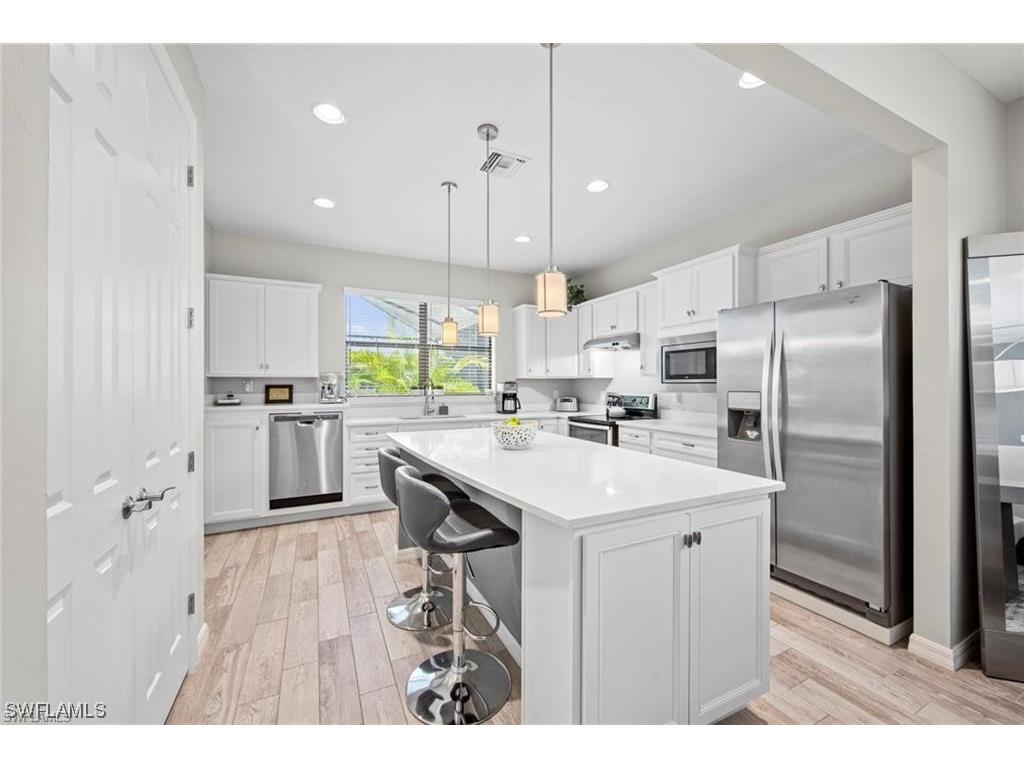 10804 Glenhurst Street Fort Myers FL 33913 223043357 image1