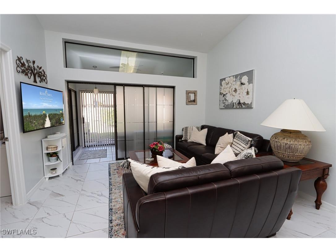 10805 Queen Anne Lane #203 Naples FL 34109 225067348 image8