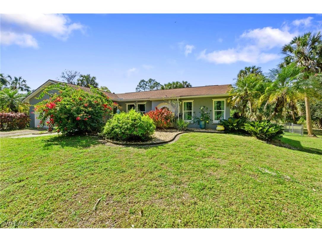 1081 29th Street SW Naples FL 34117 224010772 image1