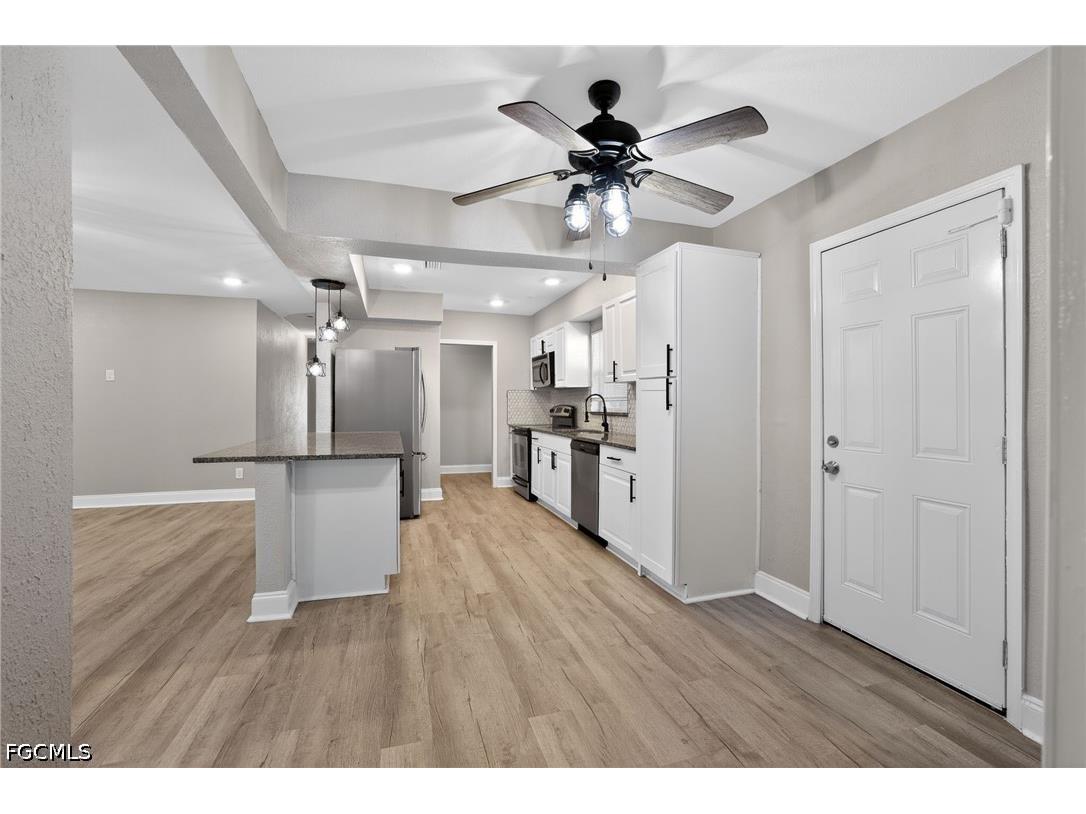 1081 55th Terrace S Saint Petersburg FL 33705 2026018449 image19