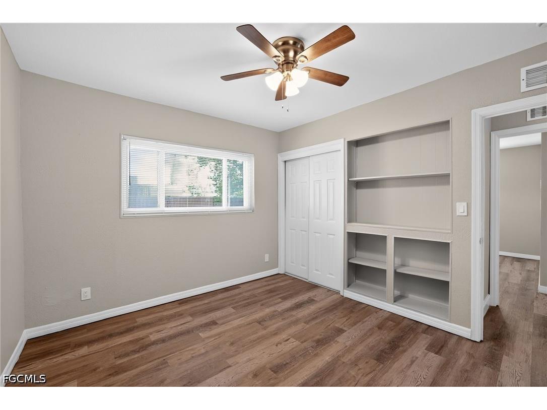 1081 55th Terrace S Saint Petersburg FL 33705 2026018449 image29