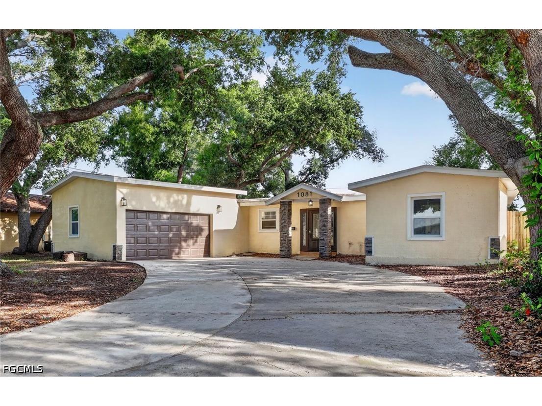 1081 55th Terrace S Saint Petersburg FL 33705 2026018449 image3