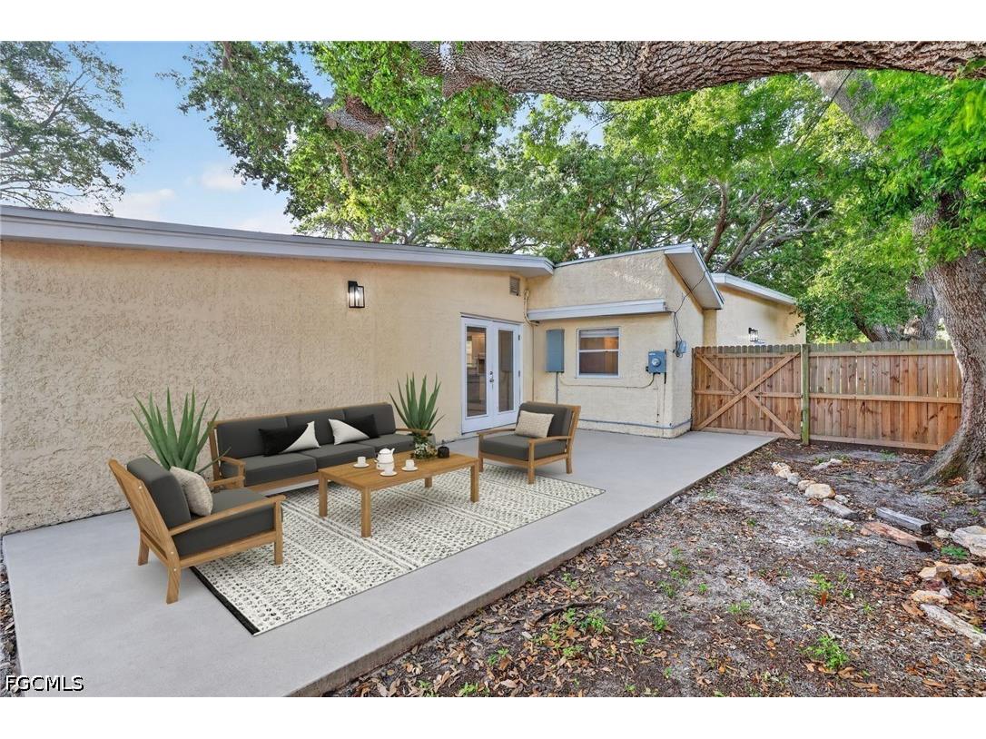 1081 55th Terrace S Saint Petersburg FL 33705 2026018449 image47
