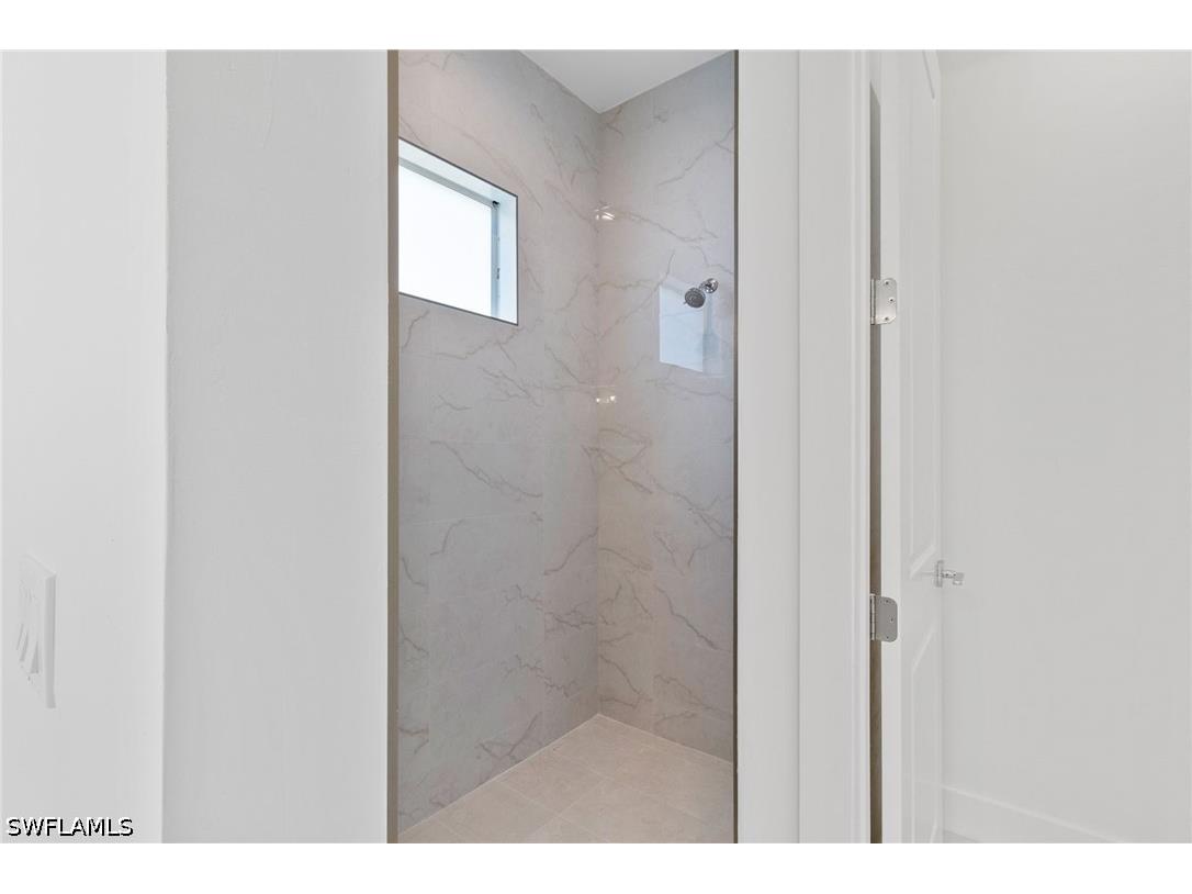 1081 Desoto Boulevard S Naples FL 34117 226018418 image23
