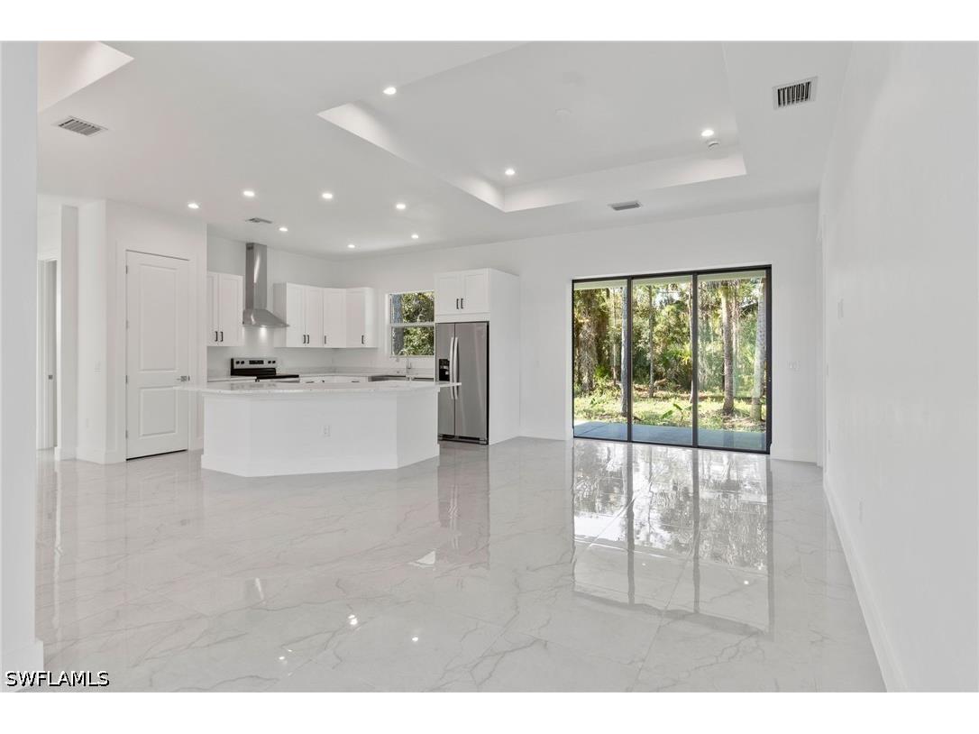 1081 Desoto Boulevard S Naples FL 34117 226018418 image6