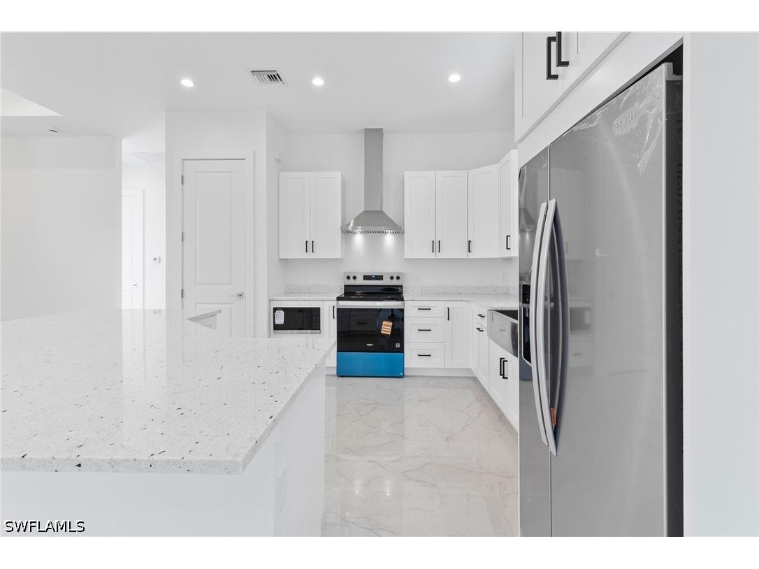 1081 Desoto Boulevard S Naples FL 34117 226018418 image9