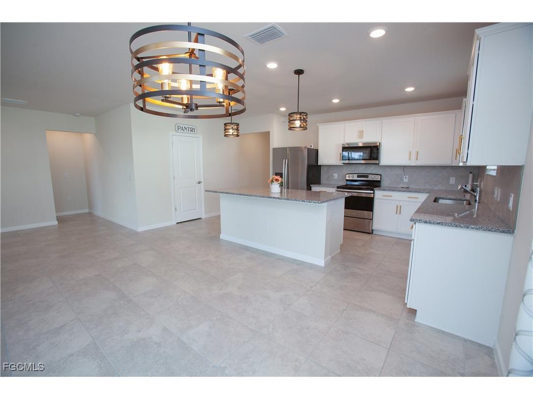10811 Firebush Circle North Fort Myers FL 33917 225004063 image37