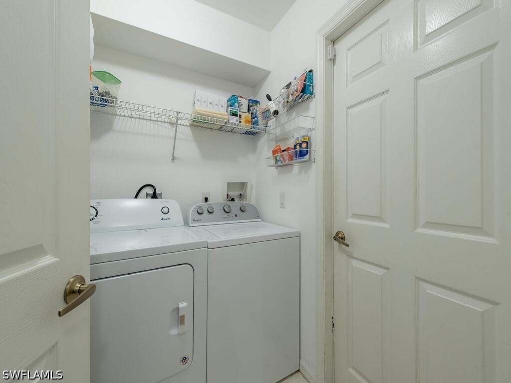 1082 Capri Drive Naples FL 34103 226018577 image10