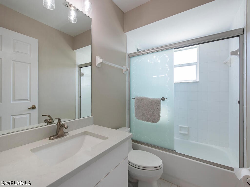 1082 Capri Drive Naples FL 34103 226018577 image8