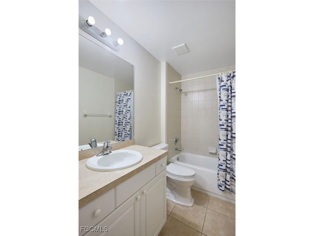 1082 Ridgeway Drive North Fort Myers FL 33903 2025018501 image10