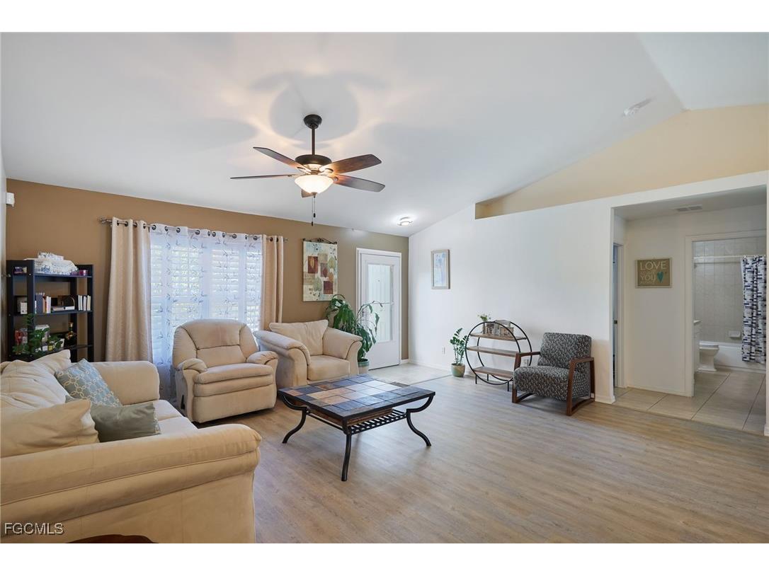 1082 Ridgeway Drive North Fort Myers FL 33903 2025018501 image12