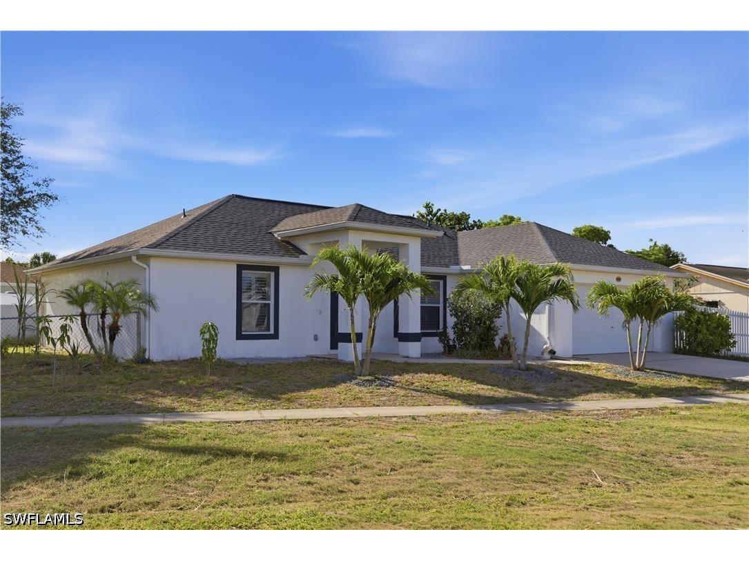 1082 Ridgeway Drive North Fort Myers FL 33903 226018664 image1