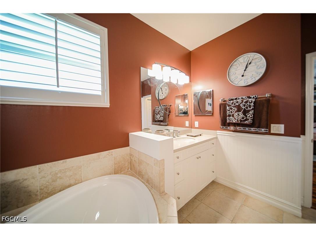 10822 Tiberio Drive Fort Myers FL 33913 2026020192 image31