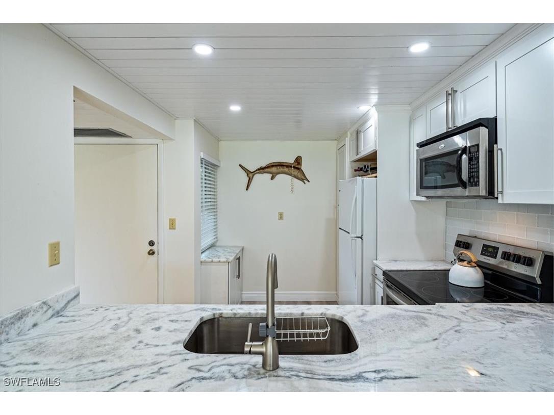 1083 Forest Lakes Drive #6204 Naples FL 34105 225073835 image11