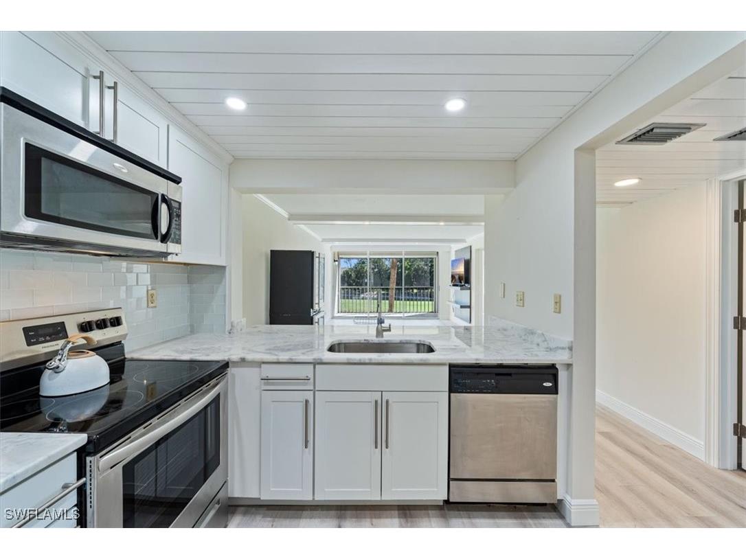 1083 Forest Lakes Drive #6204 Naples FL 34105 225073835 image2