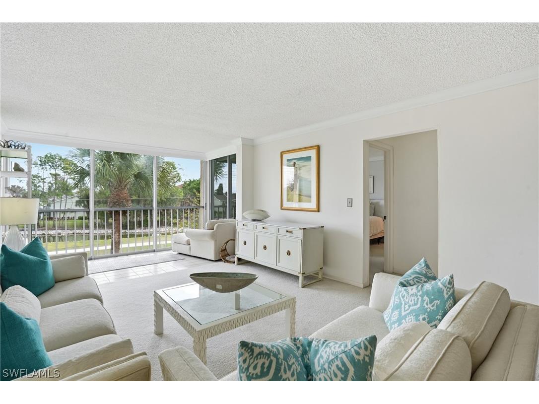 1083 Forest Lakes Drive #6304/6305 Naples FL 34105 226009984 image12
