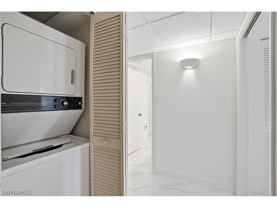 1083 Forest Lakes Drive #6304/6305 Naples FL 34105 226009984 image24