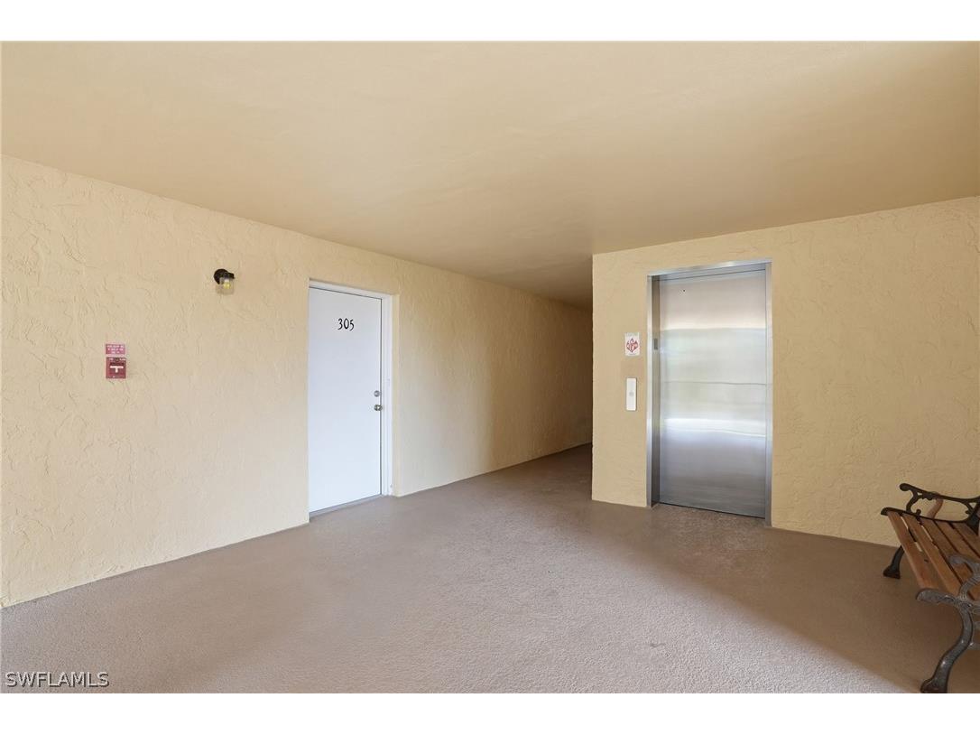 1083 Forest Lakes Drive #6304/6305 Naples FL 34105 226009984 image29