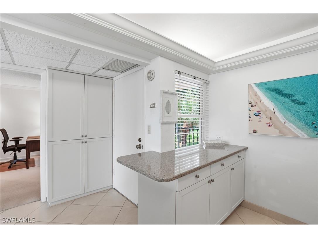 1083 Forest Lakes Drive #6304/6305 Naples FL 34105 226009984 image3