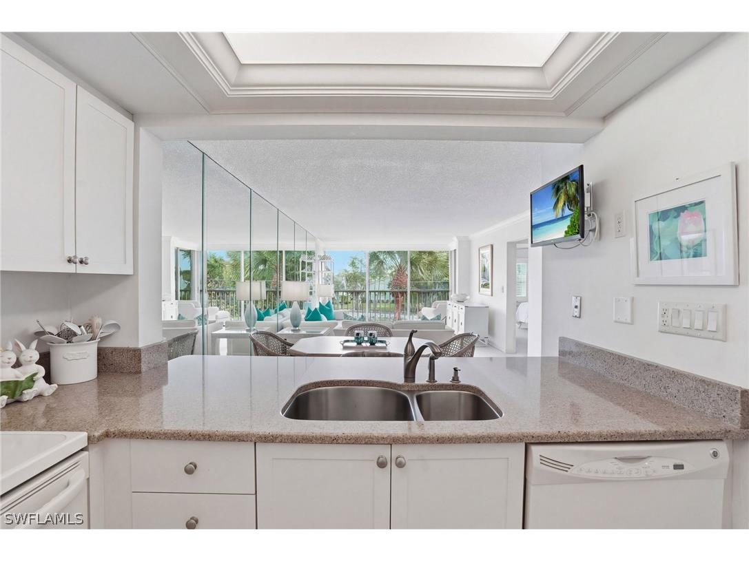 1083 Forest Lakes Drive #6304/6305 Naples FL 34105 226009984 image6