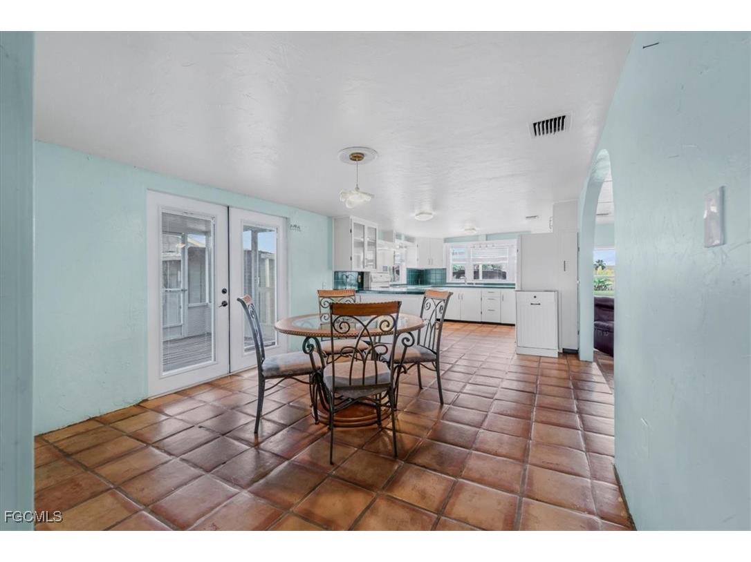 1083 Sunset Strip Moore Haven FL 33479 2026003221 image10