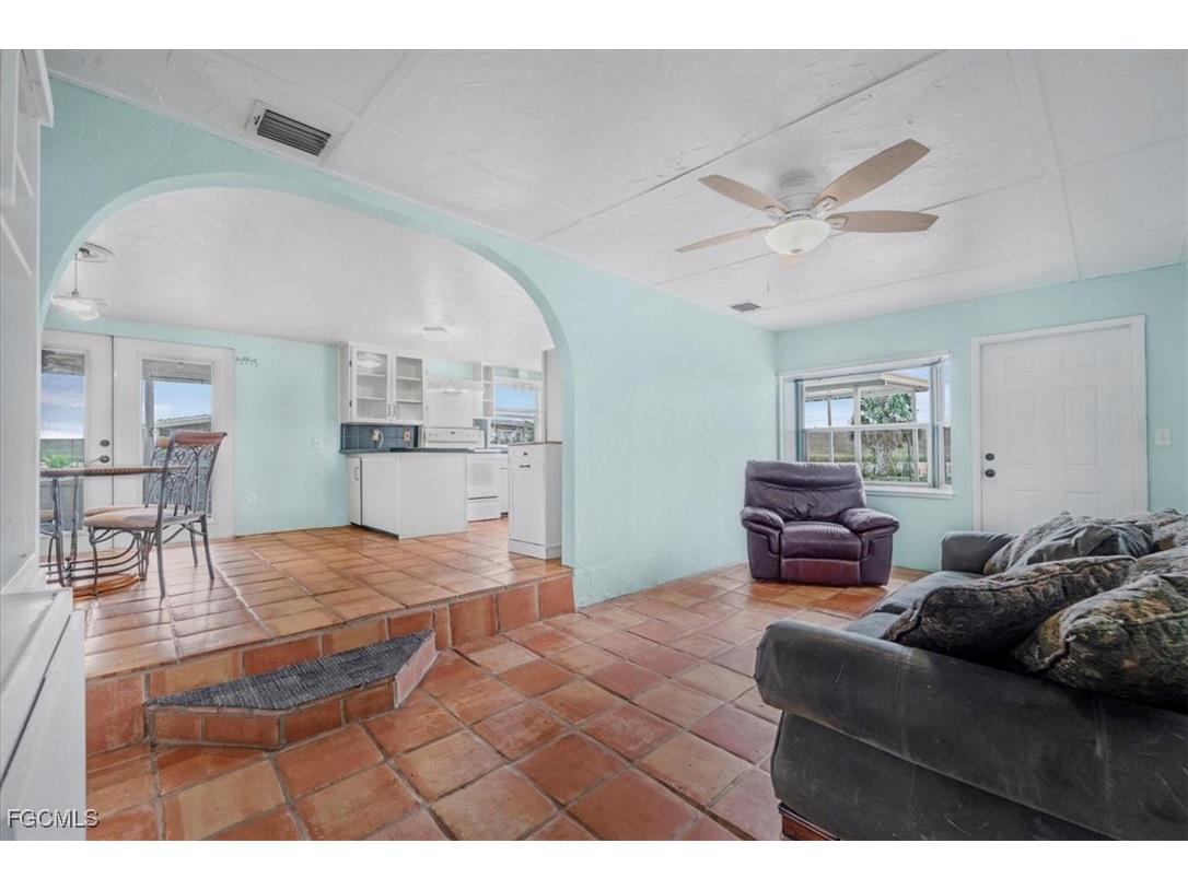 1083 Sunset Strip Moore Haven FL 33479 2026003221 image8