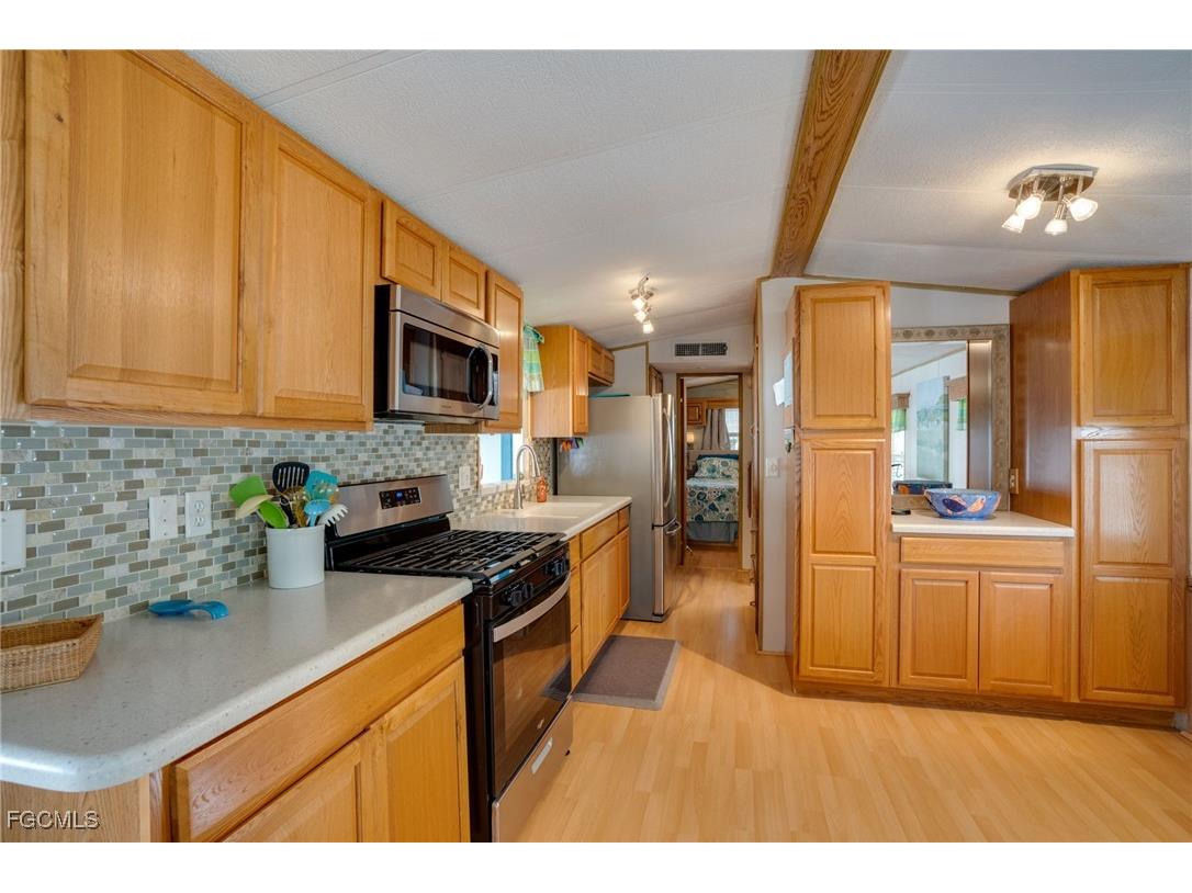 10835 Ani Circle Estero FL 33928 2025022397 image9