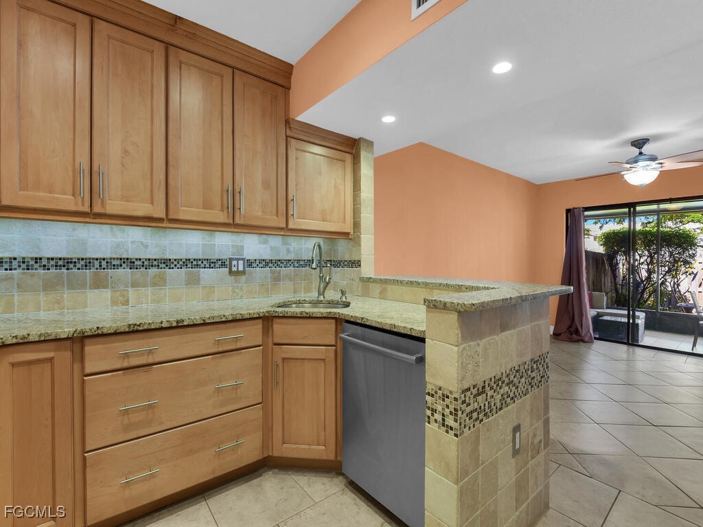 10835 Meadow Lark Cove Drive Fort Myers FL 33908 2025021286 image20