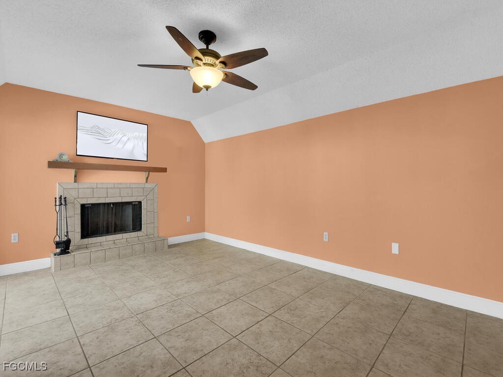 10835 Meadow Lark Cove Drive Fort Myers FL 33908 2025021286 image7