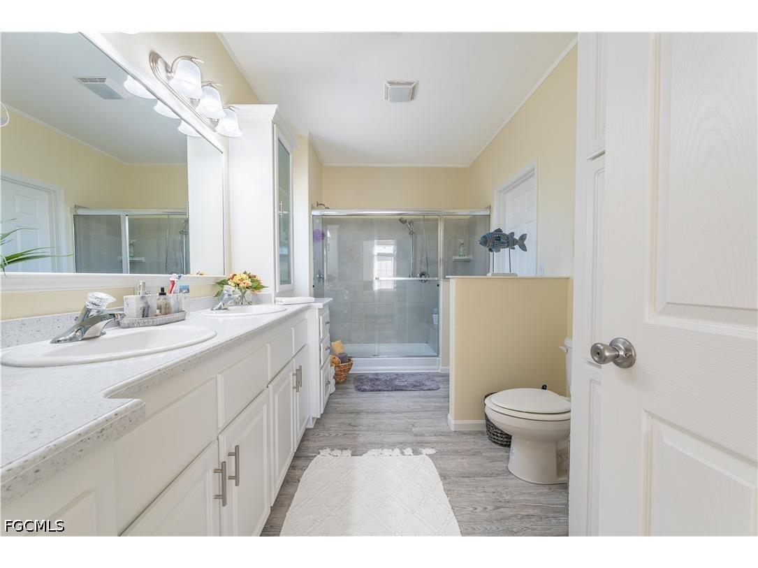 1084 E Anchor Lane Moore Haven FL 33471 2026018724 image9