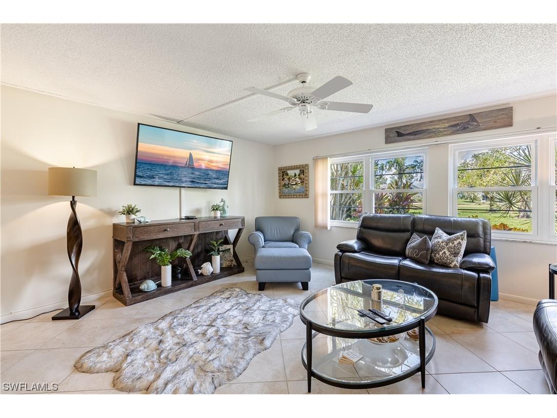 1084 Forest Lakes Drive #7105 Naples FL 34105 223041574 image1