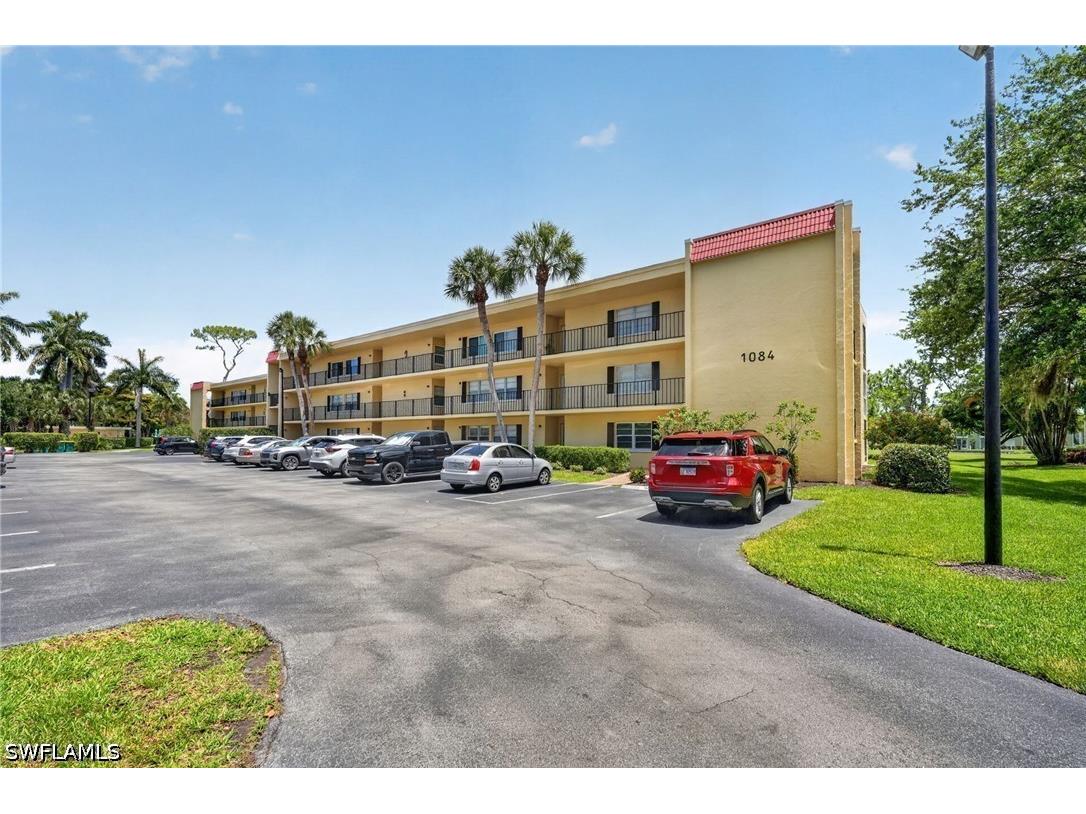 1084 Forest Lakes Drive #7205 Naples FL 34105 226017036 image43