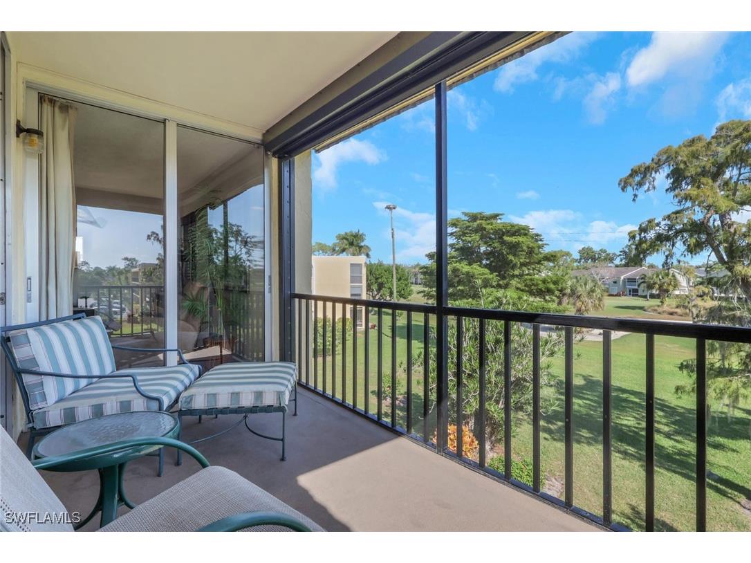 1084 Forest Lakes Drive #7304 Naples FL 34105 225081391 image24