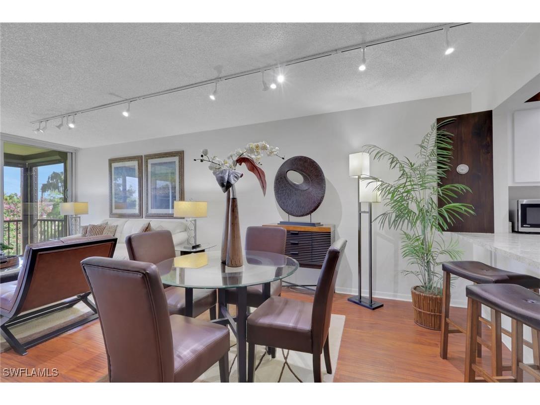 1084 Forest Lakes Drive #7304 Naples FL 34105 225081391 image8