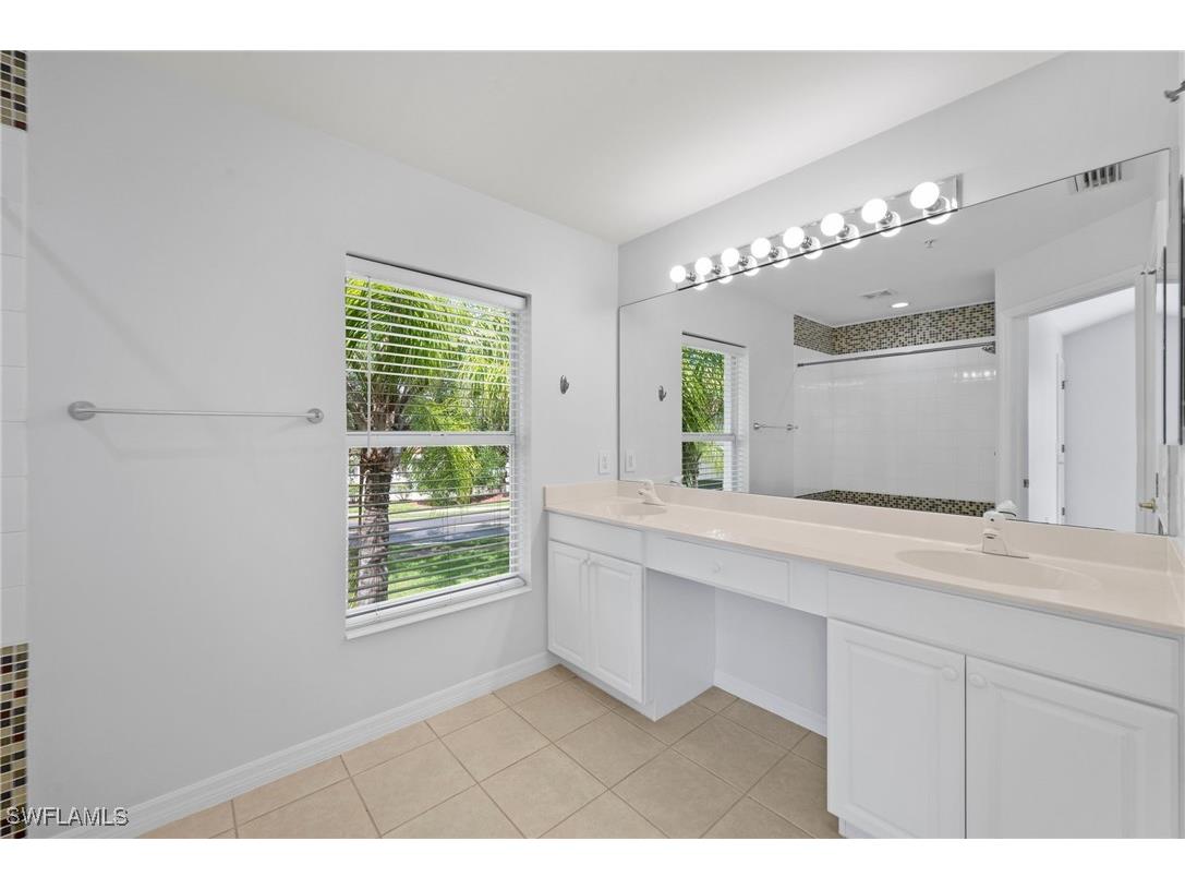 1084 Hampton Circle #49 Naples FL 34105 225079341 image26