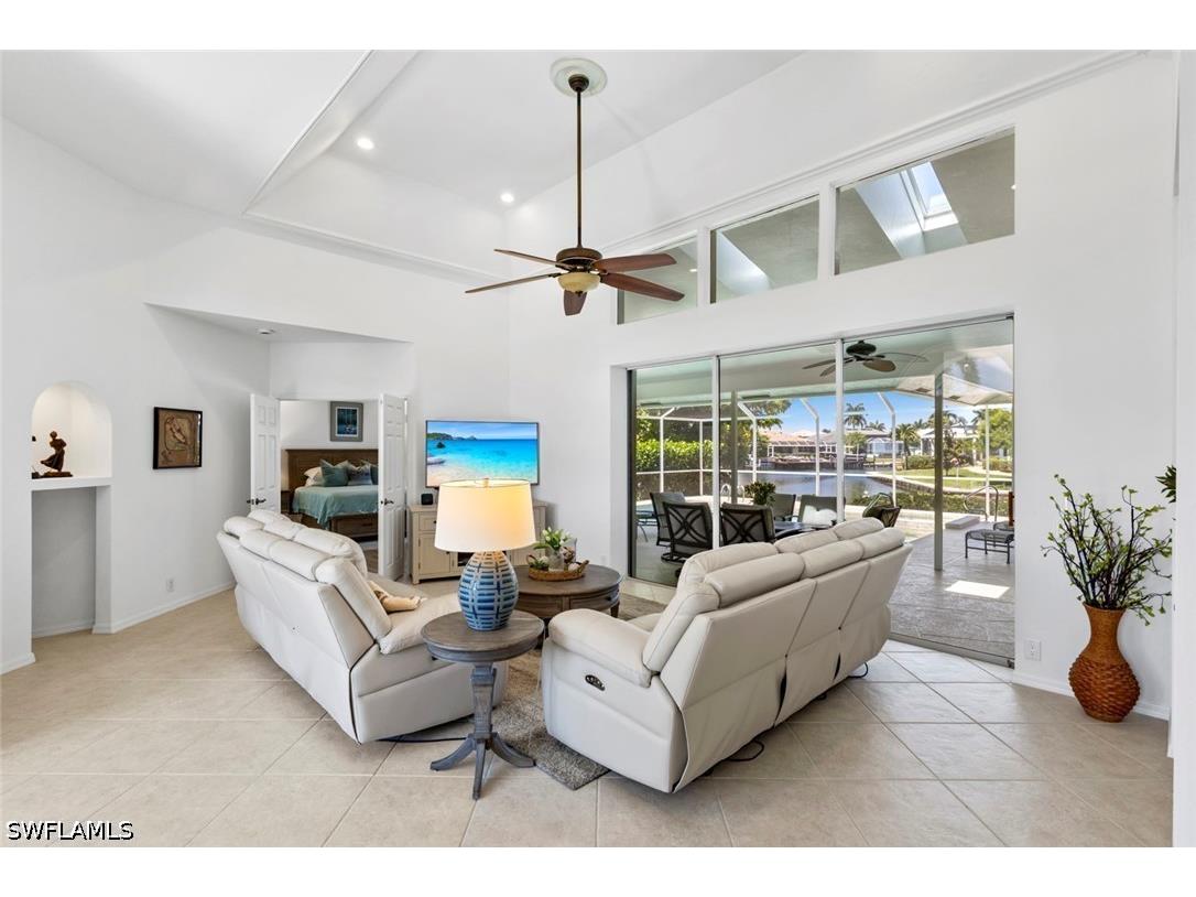 1084 Whiteheart Court Marco Island FL 34145 226018824 image8