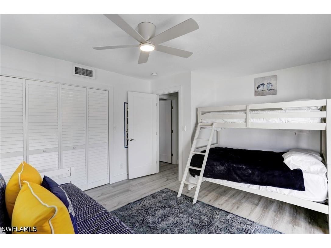 10842 Vanderbilt Drive Naples FL 34108 226017368 image20