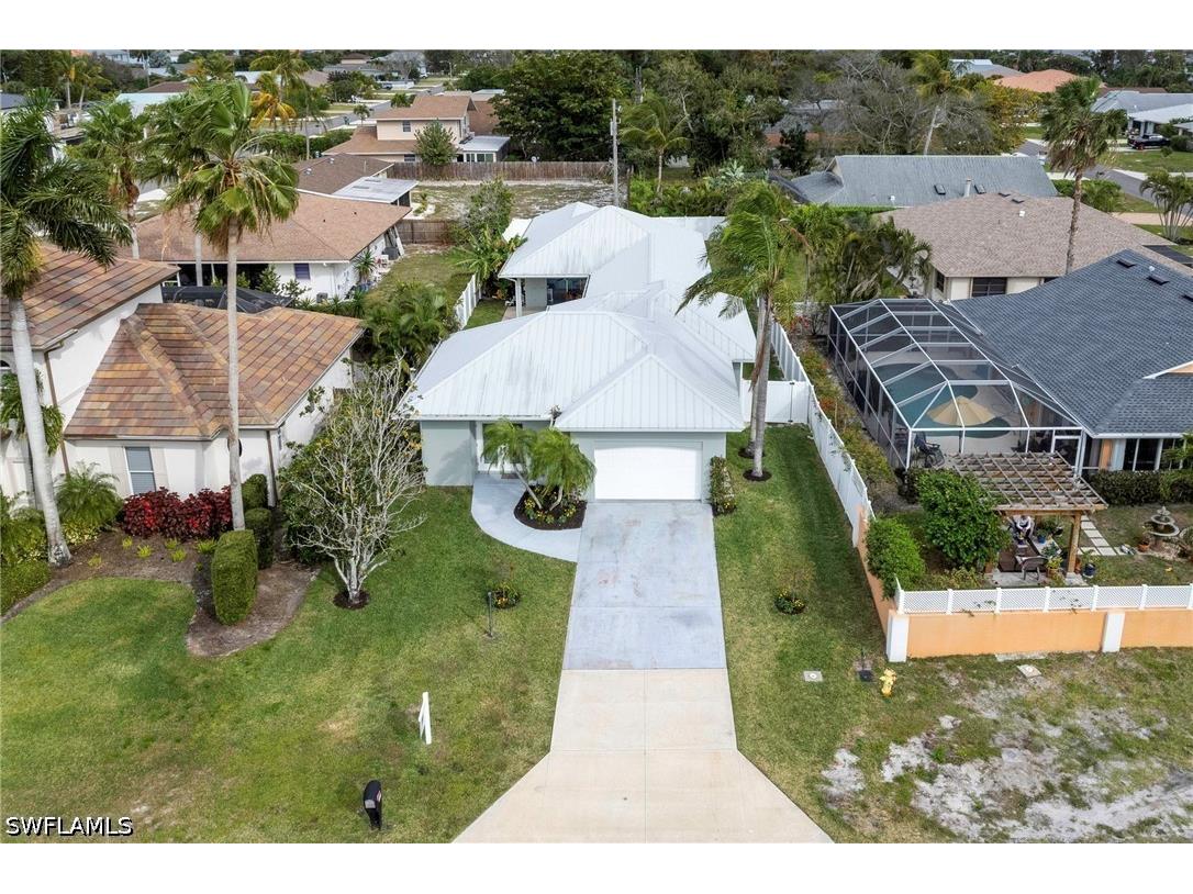 10842 Vanderbilt Drive Naples FL 34108 226017368 image26