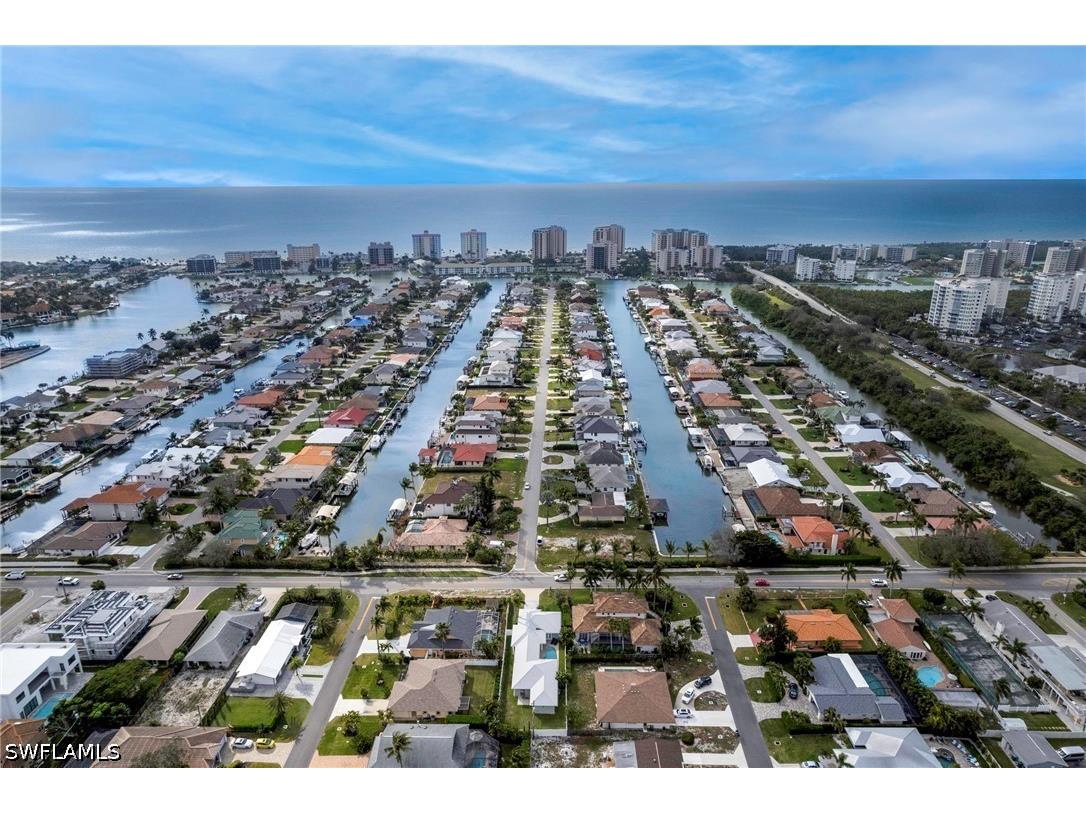 10842 Vanderbilt Drive Naples FL 34108 226017368 image30