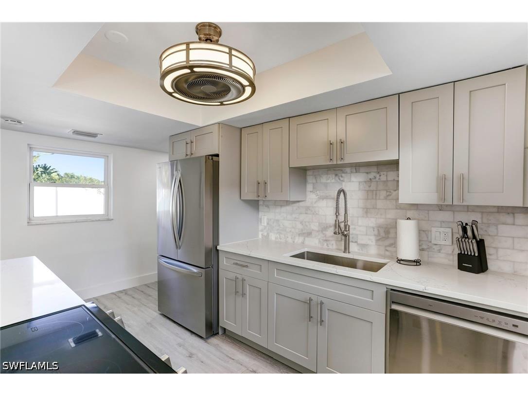 10842 Vanderbilt Drive Naples FL 34108 226017368 image8