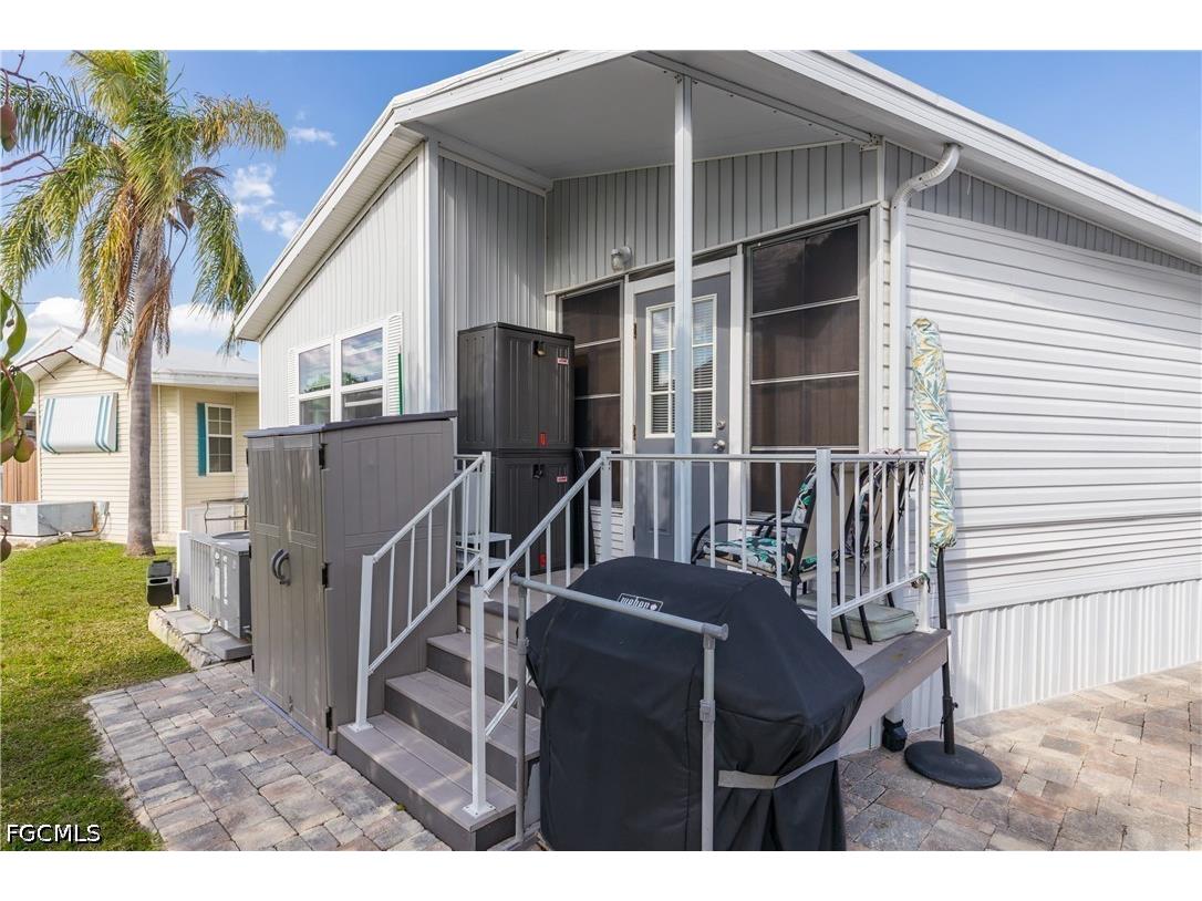 10848 Vireo Circle Estero FL 33928 2026019335 image17