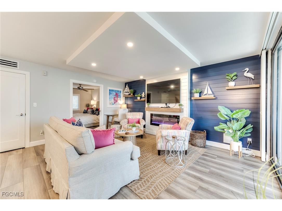 1085 Bald Eagle Drive #B307 Marco Island FL 34145 2025007073 image11