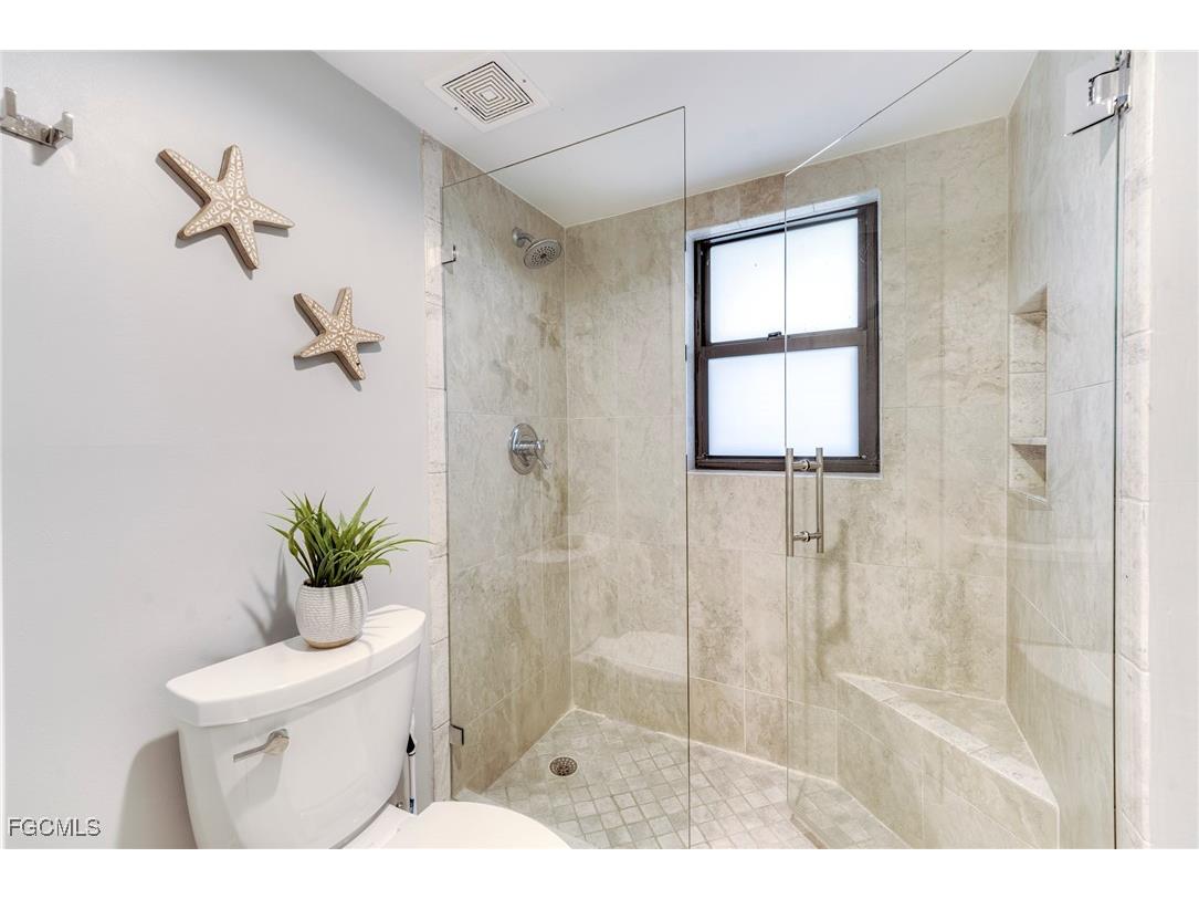 1085 Bald Eagle Drive #B307 Marco Island FL 34145 2025007073 image22