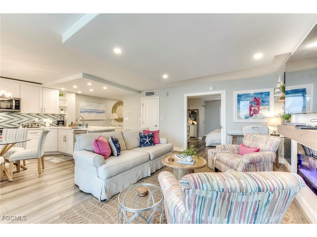 1085 Bald Eagle Drive #B307 Marco Island FL 34145 2025007073 image8