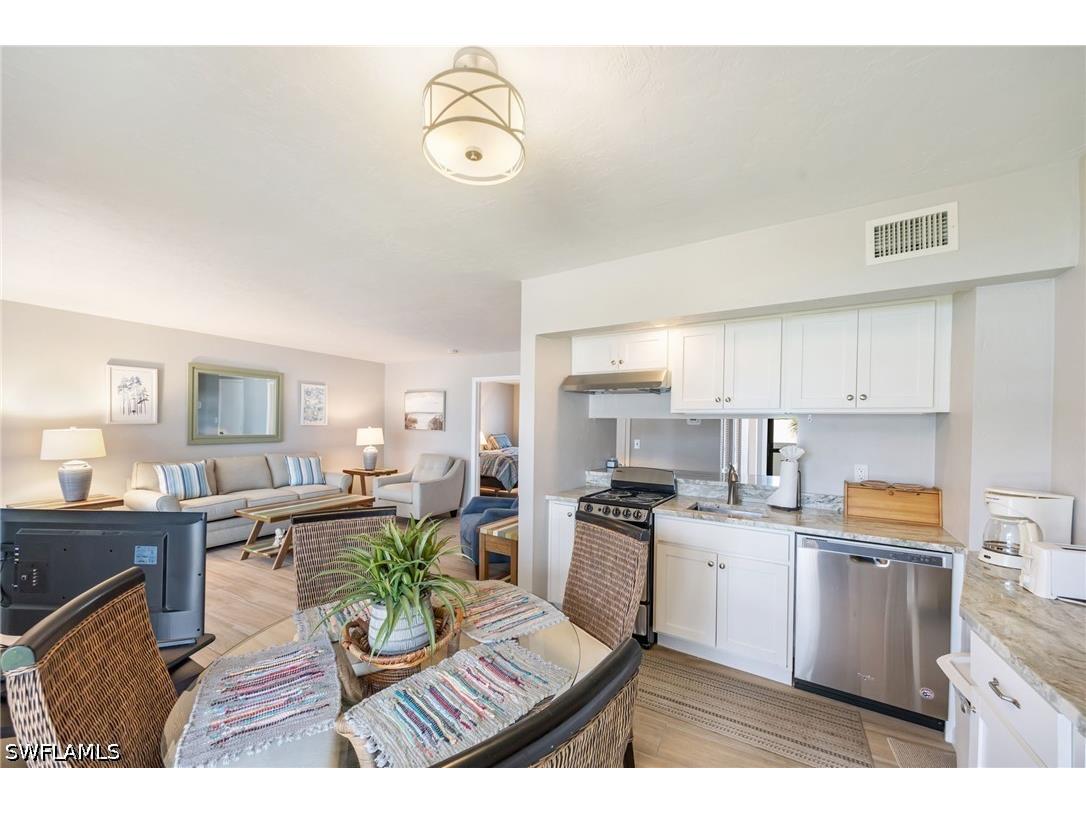 1085 Bald Eagle Drive #E206 Marco Island FL 34145 226019098 image9