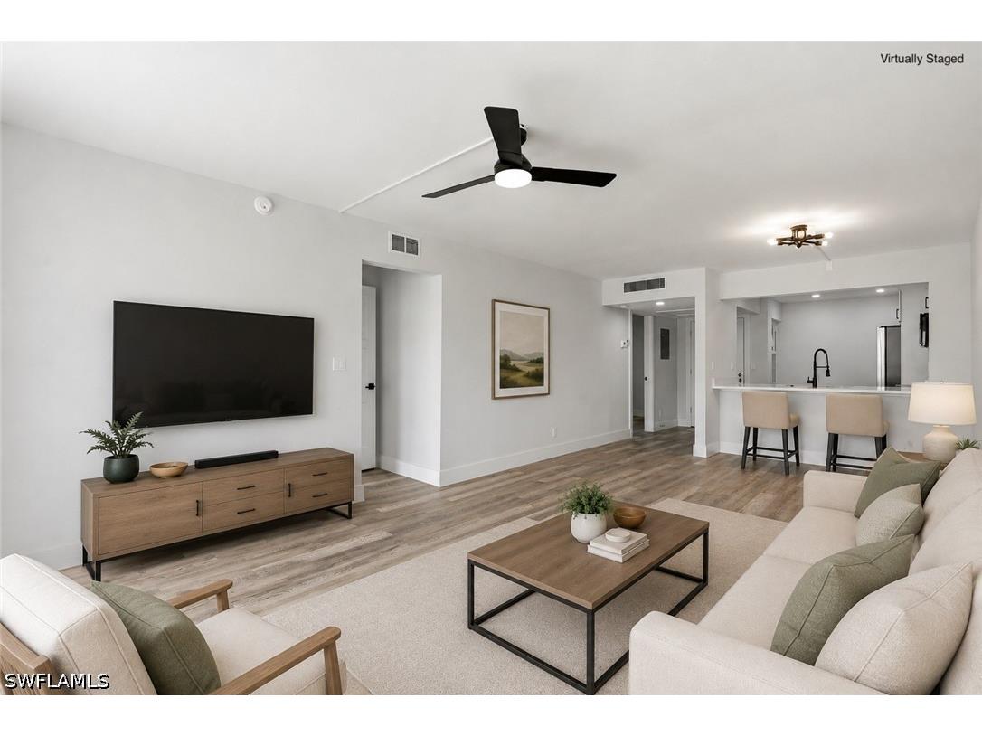 1085 Forest Lakes Drive #8102 Naples FL 34105 226018954 image4