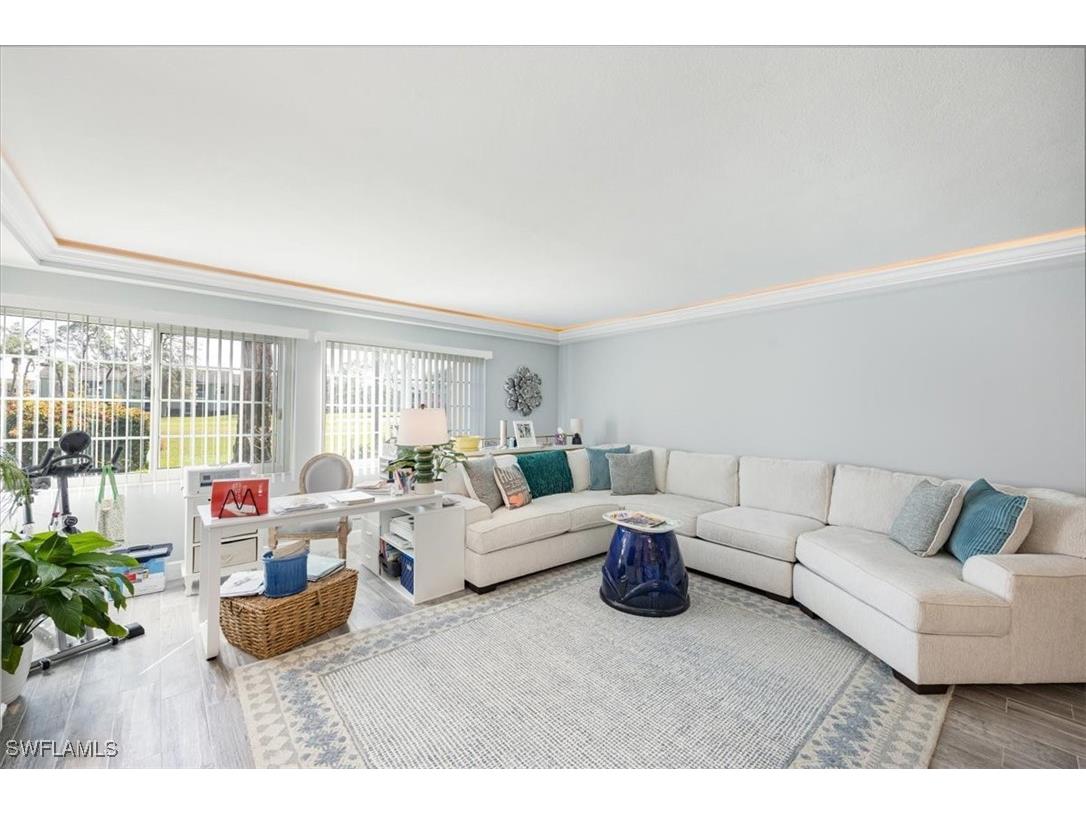 1085 Forest Lakes Drive #8105 Naples FL 34105 225073663 image2